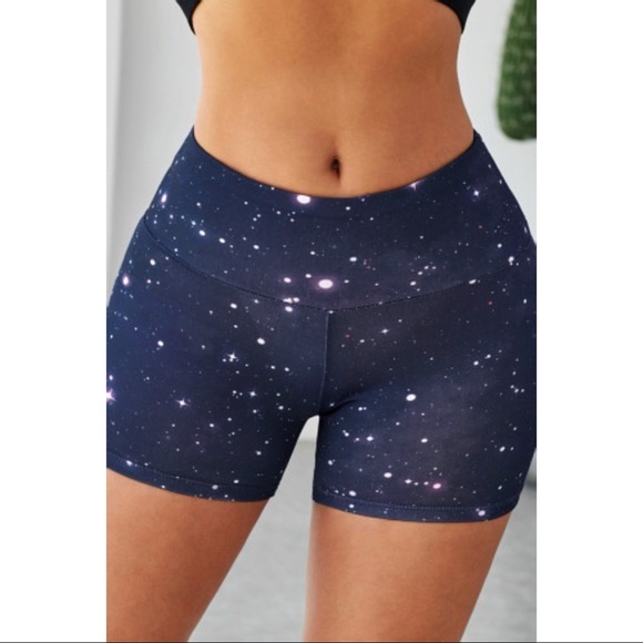 Gray Galaxy Print High Waist Yoga Booty Shorts - Picture 3 of 10